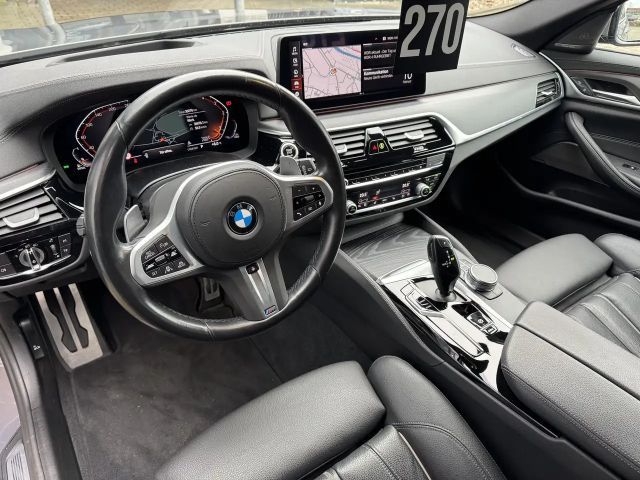 BMW 530 530d M-Sport xDrive