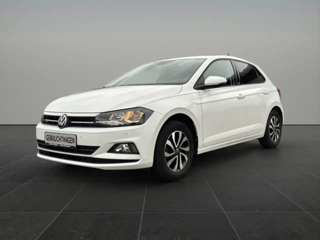 Volkswagen Polo Active 1.0 *GRA*MfL*SHZ*PDC*App Connect*