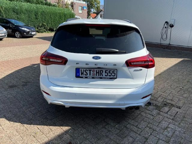 Ford Focus ST Line