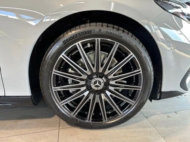 Mercedes-Benz CLA 350 4MATIC AMG Line