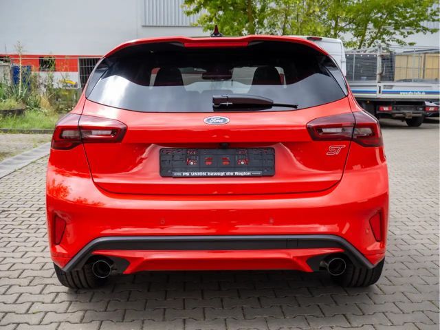 Ford Focus ST Line