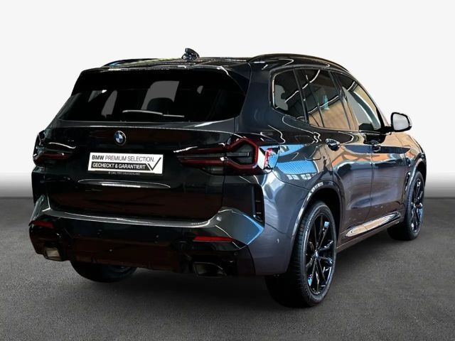 BMW X3 xDrive30i