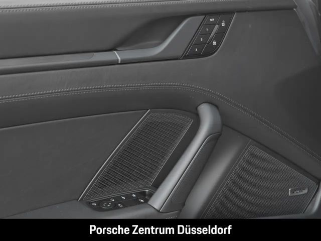 Porsche 992 Cabrio Carrera Turbo