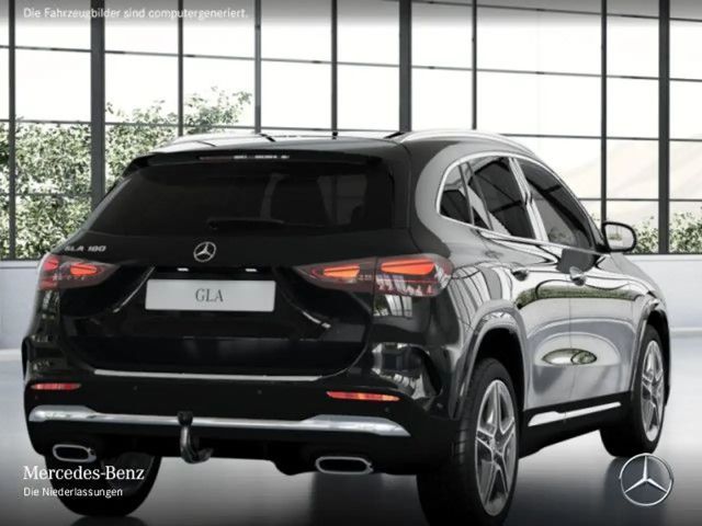 Mercedes-Benz GLA 180 AMG Line
