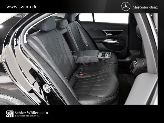 Mercedes-Benz E 200 Sedan