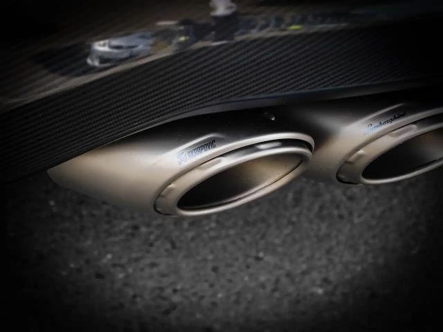 Lamborghini Urus Performante