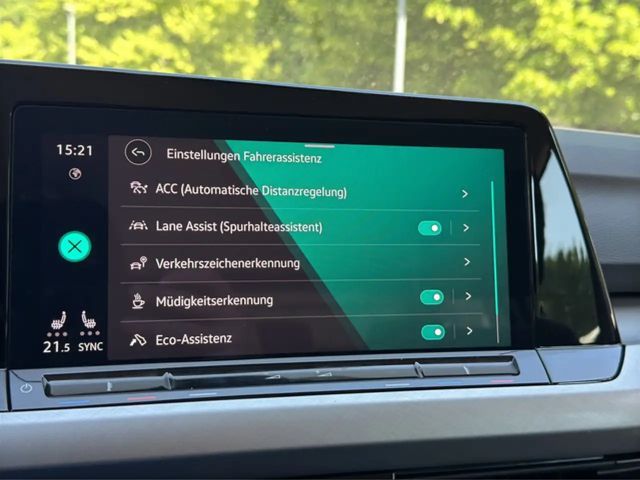 Volkswagen Golf 2.0 TDI Golf VIII Life Variant