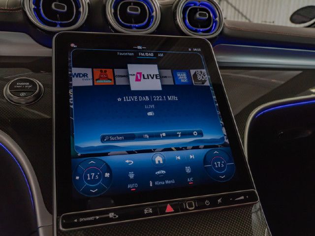 Mercedes-Benz C 200 AMG Line Sedan