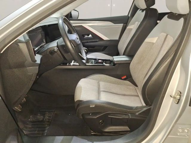 Opel Astra Elegance Sports Tourer