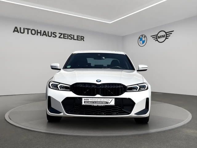 BMW 330 330i M-Sport Sedan xDrive