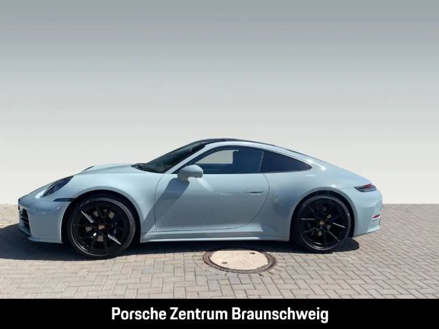 Porsche 992 Carrera Coupé