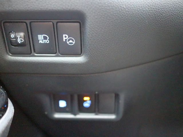 Toyota C-HR Hybride Team D