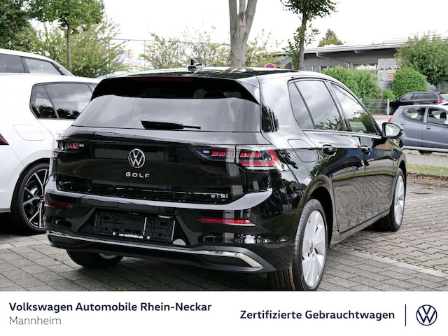 Volkswagen Golf 1.5 eTSI Golf VIII Sound