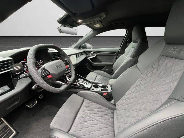 Audi RS3 S-Tronic Sedan Sportback