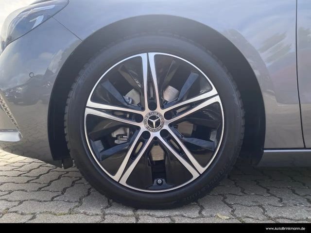 Mercedes-Benz B 200 Progressive