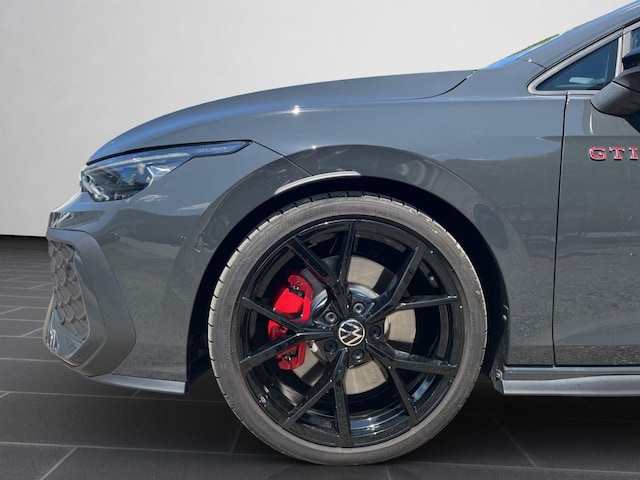 Volkswagen Golf DSG GTI Style