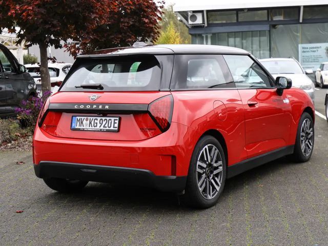 MINI Cooper E Classic