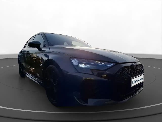 Audi RS3 S-Tronic Sedan Sportback