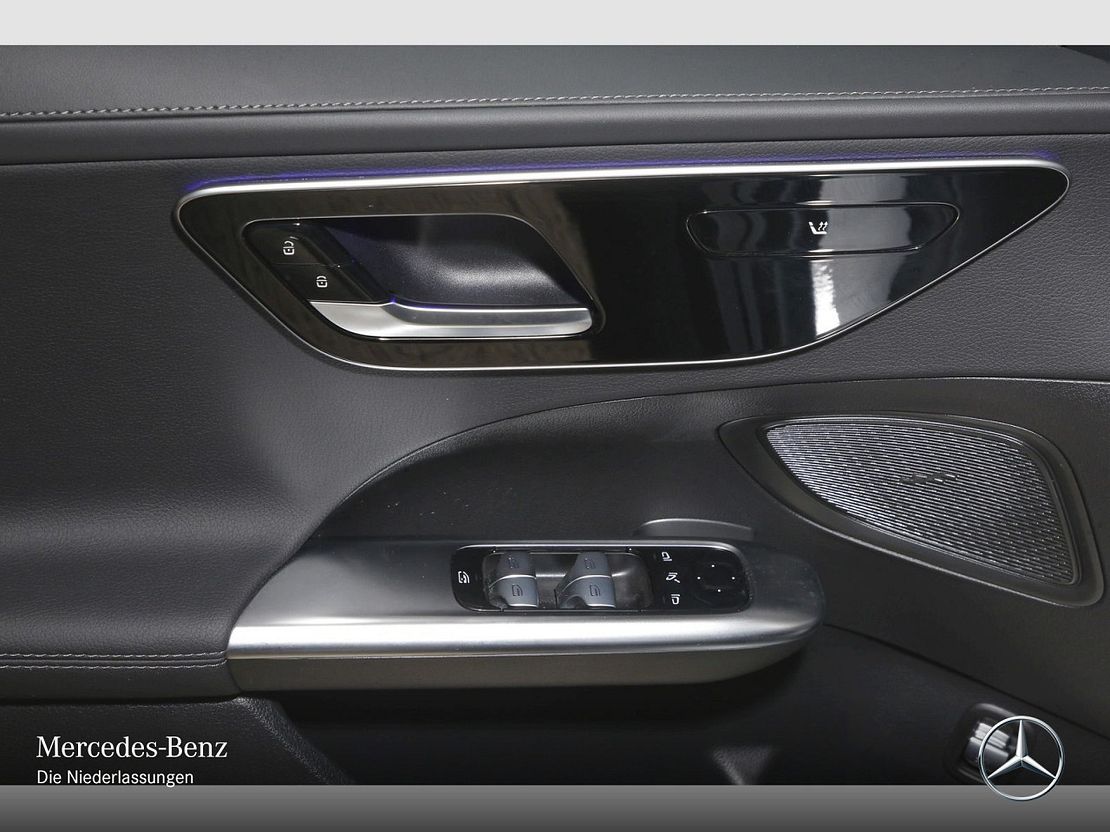 Mercedes-Benz C 180 AMG Line Sedan