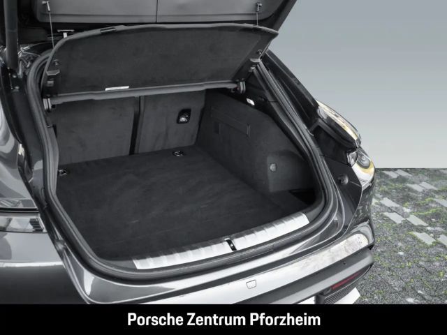 Porsche Taycan 4S Cross Turismo