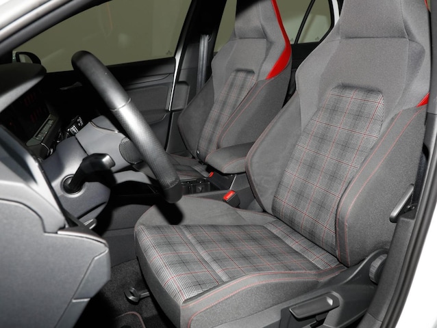 Volkswagen Golf 2.0 TSI GTI