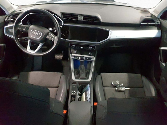 Audi Q3 35 TDI S-Tronic