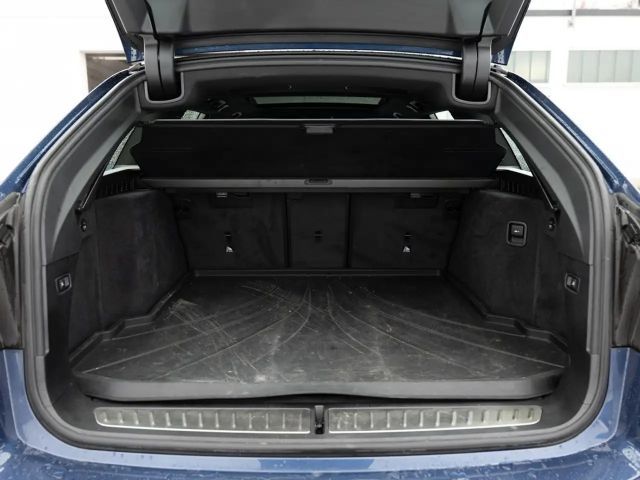 BMW 530 530d M-Sport Touring xDrive