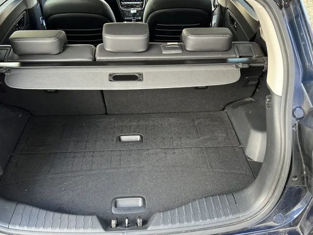 SsangYong Tivoli 2WD Sapphire