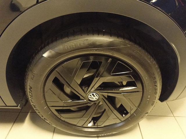 Volkswagen ID.4 IQ.Drive Performance Pro