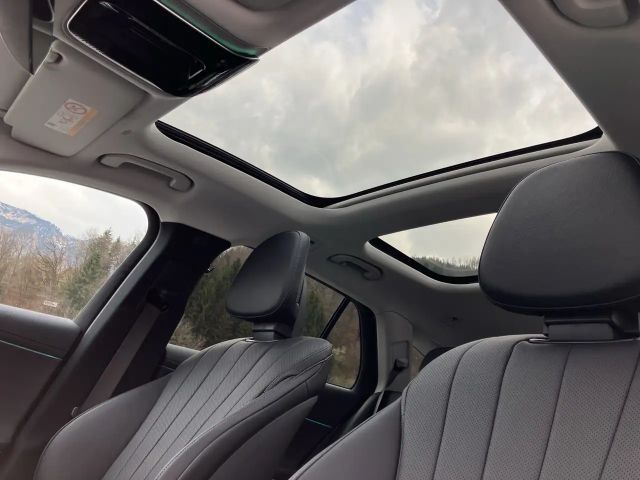 Mercedes-Benz E 220 4MATIC E 220 d Estate