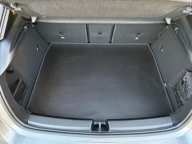 Mercedes-Benz A 35 AMG 4MATIC AMG Line