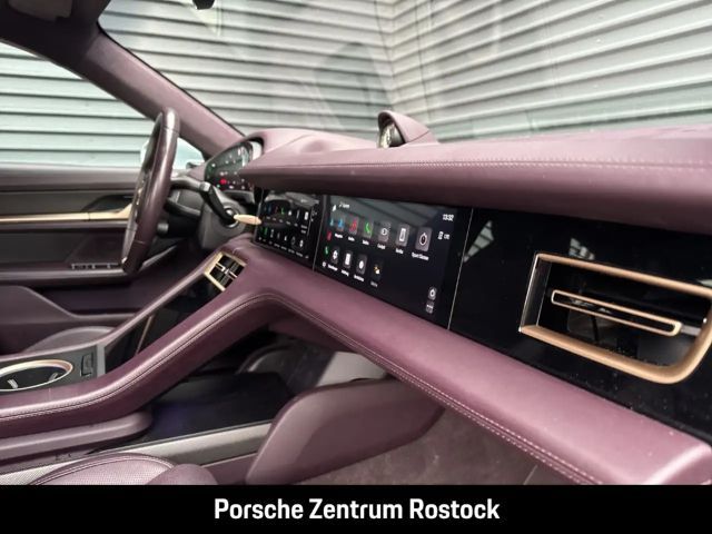 Porsche Taycan S Turbo