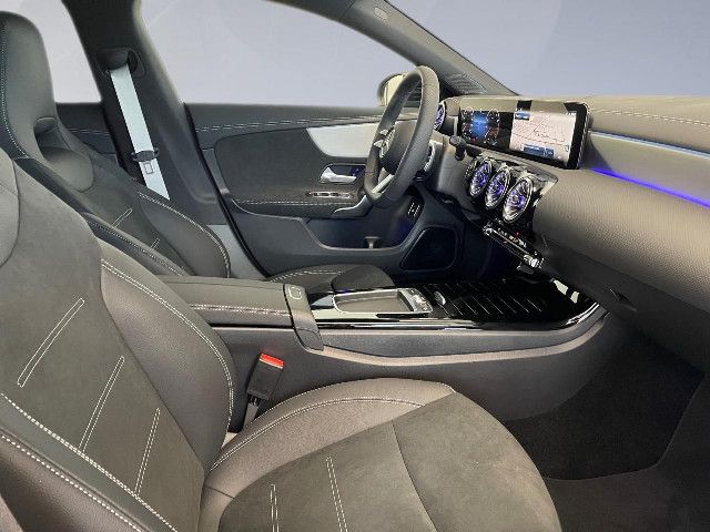 Mercedes-Benz CLA 200 Shooting Brake