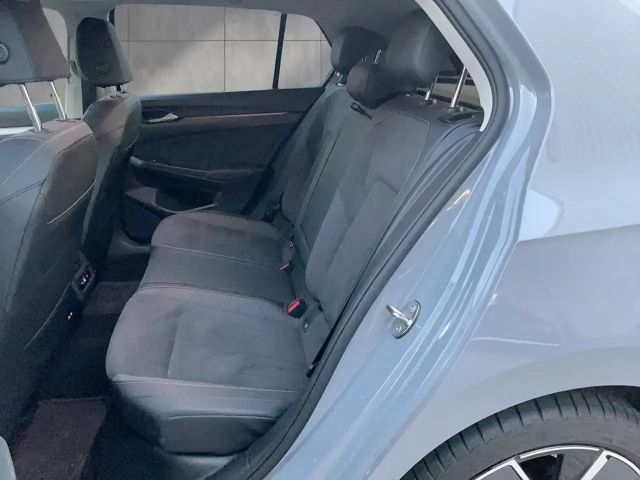 Volkswagen Golf DSG eHybrid