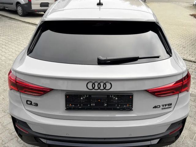 Audi Q3 S-Line Sportback
