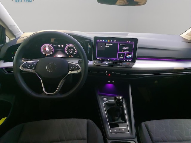 Volkswagen Golf Life