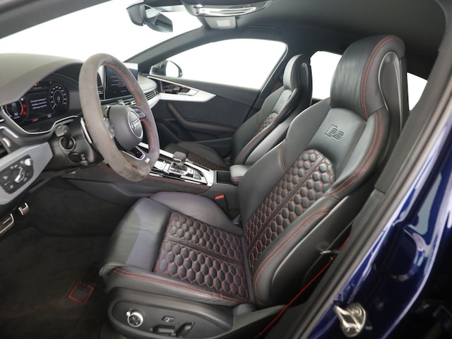 Audi RS4 Avant Quattro