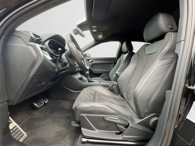 Audi Q3 40 TFSI S-Line