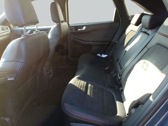 Ford Kuga Plug in Hybrid ST Line X