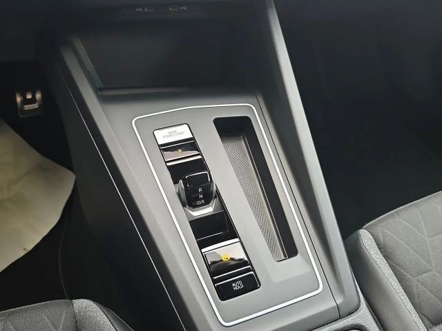 Volkswagen Golf 2.0 TDI DSG