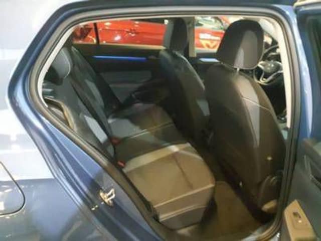 Volkswagen Golf 1.5 eTSI DSG Golf VIII
