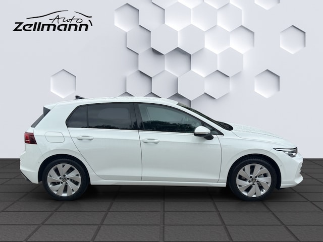 Volkswagen Golf Style