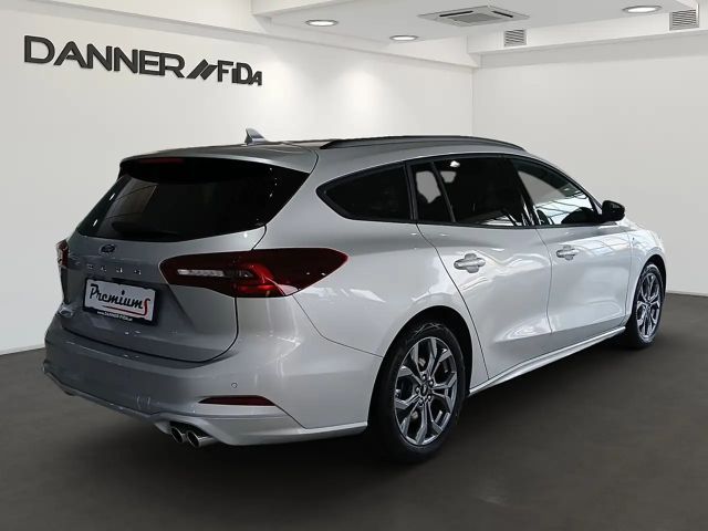 Ford Focus EcoBoost ST Line Wagon