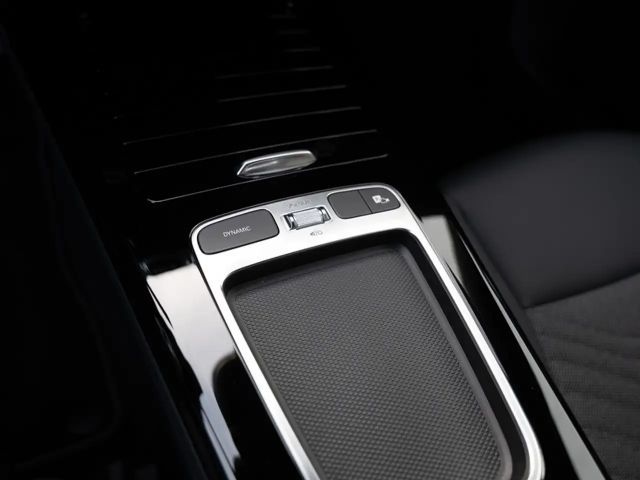 Mercedes-Benz A 180 Progressive