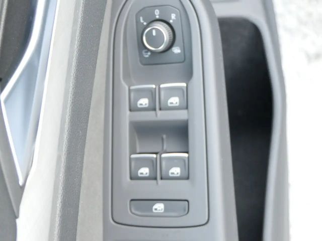 Volkswagen Golf Rabbit TSI