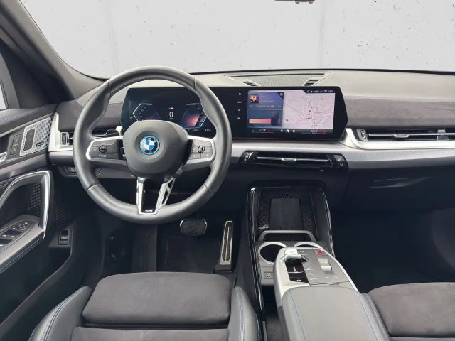 BMW iX2 eDrive20