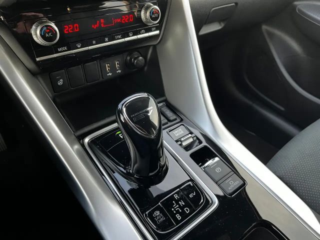 Mitsubishi Eclipse Cross 4WD PHEV