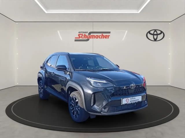 Toyota Yaris Cross TEAMPLAYER+SAFETY-P+WINTER-P+2025