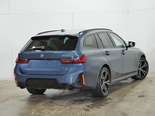 BMW 330 330e M-Sport xDrive