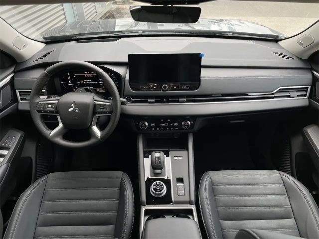 Mitsubishi Outlander 4WD Intense PHEV